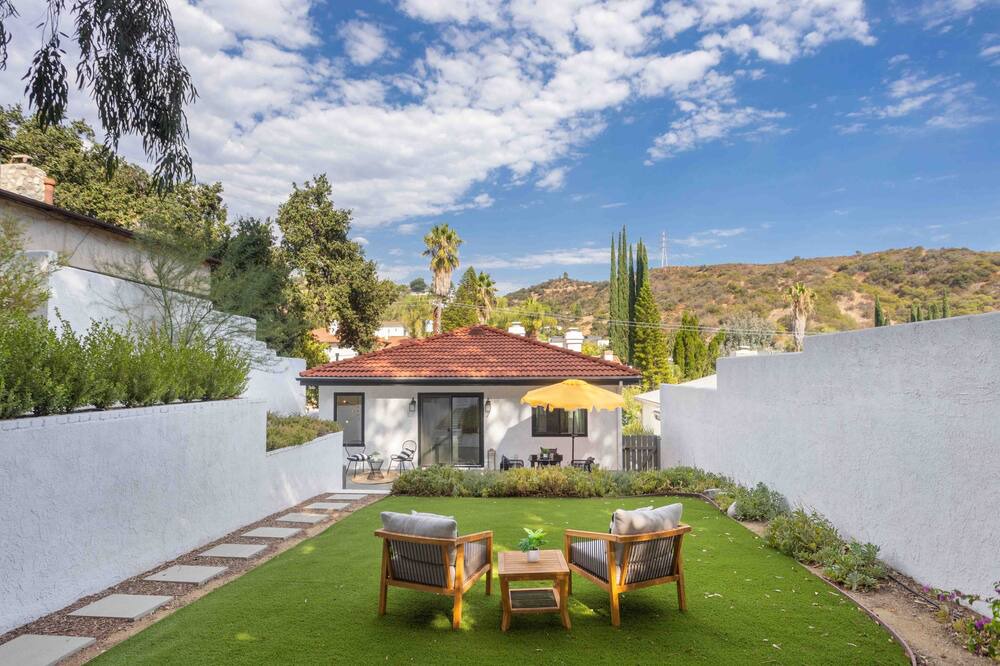 Photo of Outdoor in Sunland-Tujunga