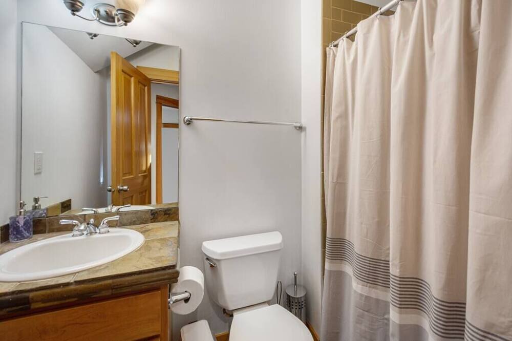 Photo of Bathroom in Alki