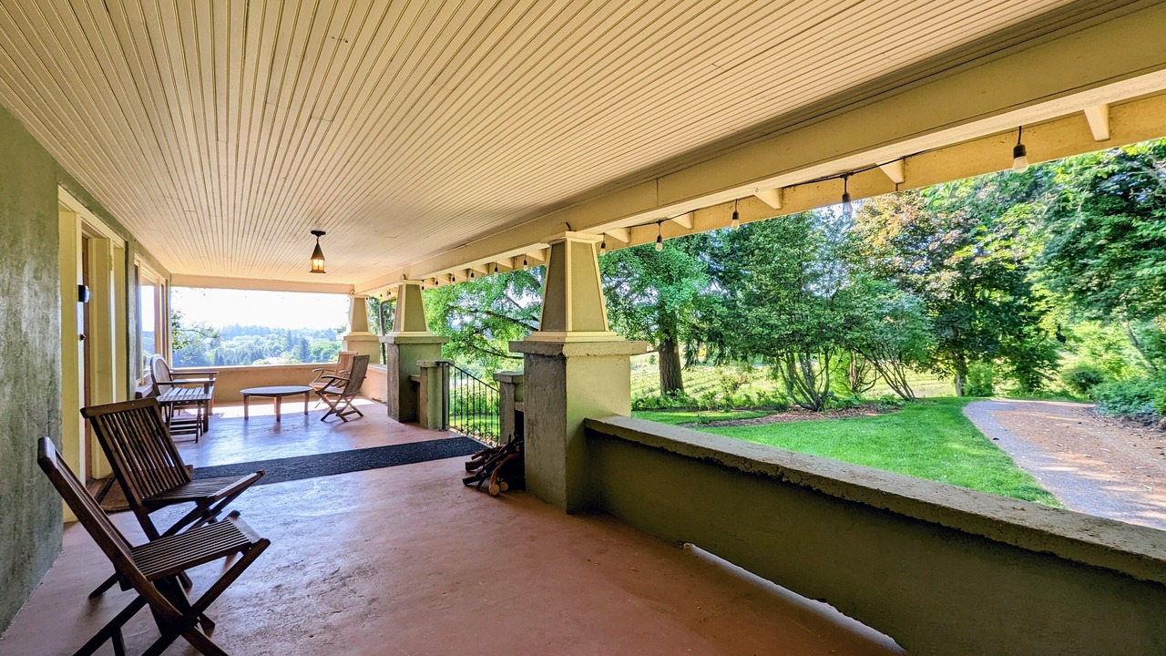 Photo of Patio Balcony in Newberg