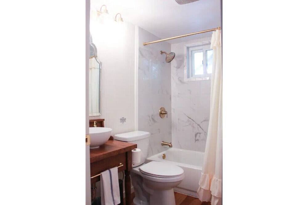 Photo of Bathroom in Julian