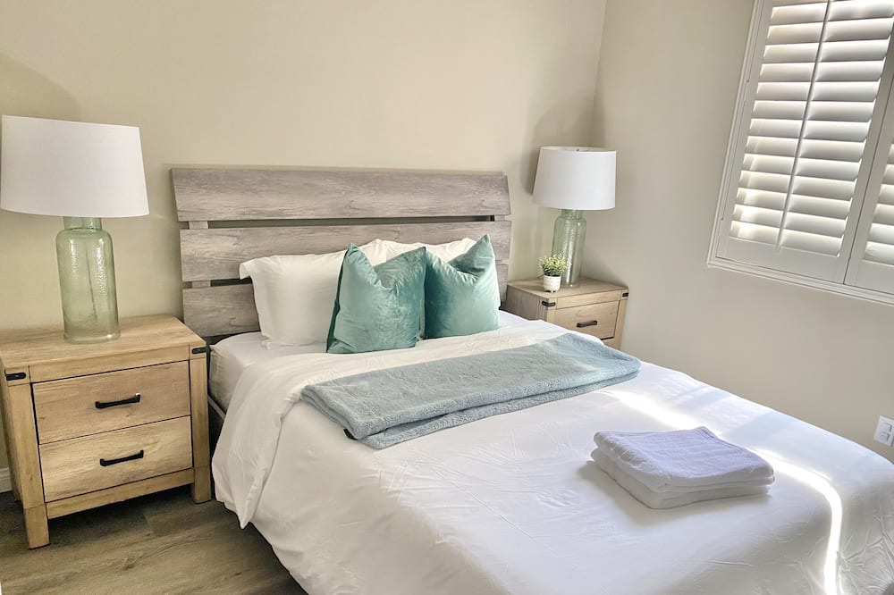 Photo of Bedroom in Mira Loma