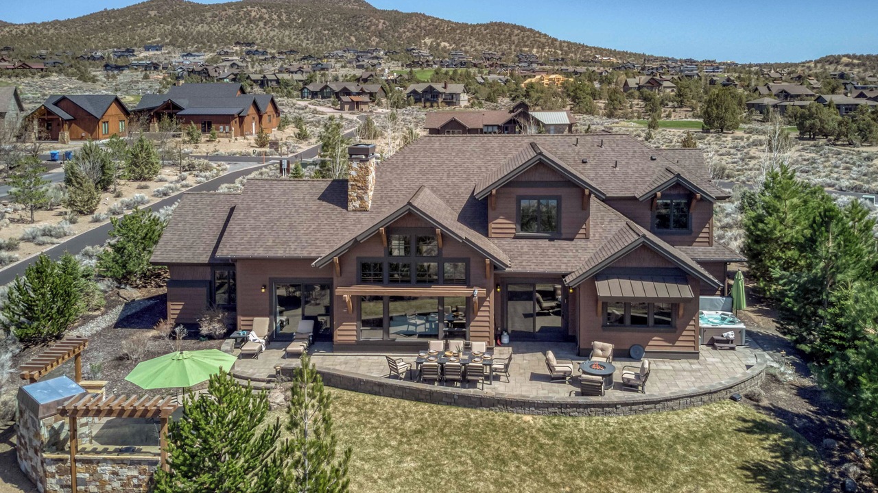 Photo of Outdoor in Powell Butte
