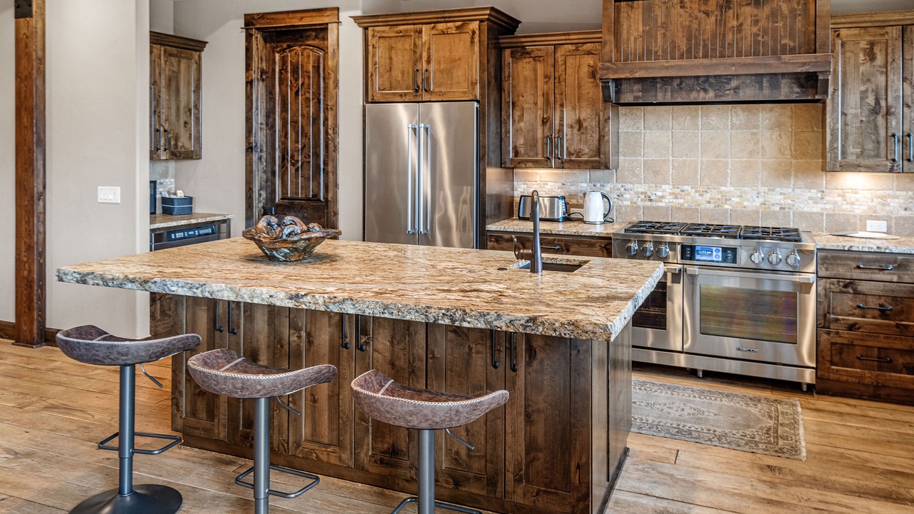 Photo of Kitchen in Powell Butte