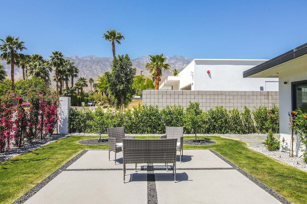 Photo of Outdoor in Araby Commons