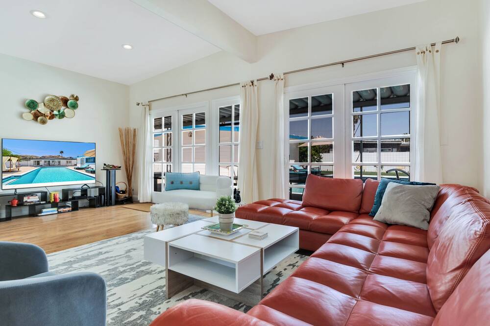 Photo of Livingroom in Araby Commons