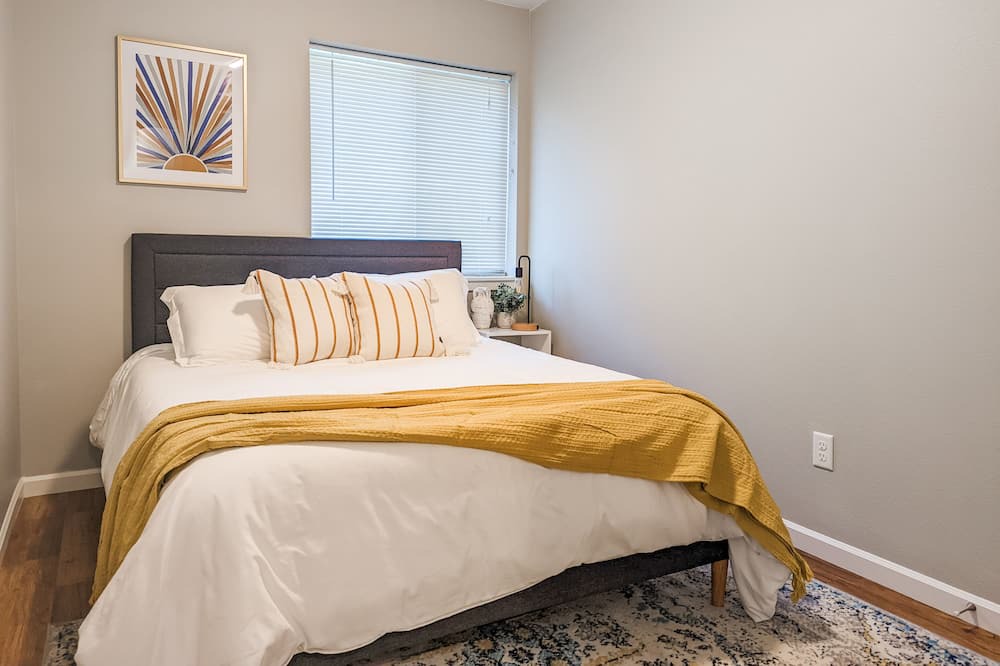 Photo of Bedroom in Philomath