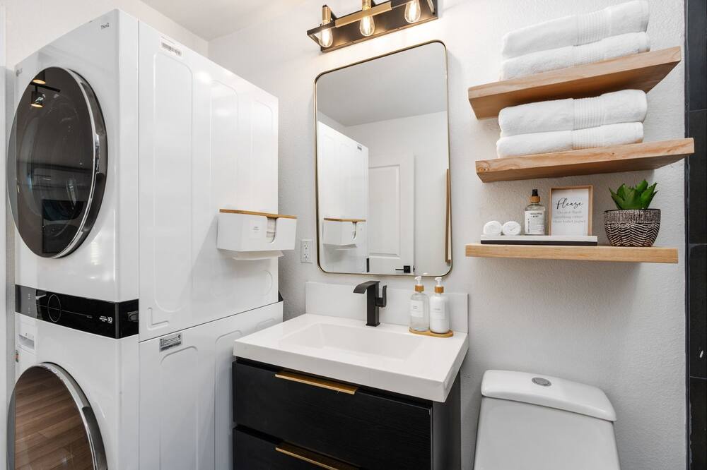 Photo of Bathroom in Madera