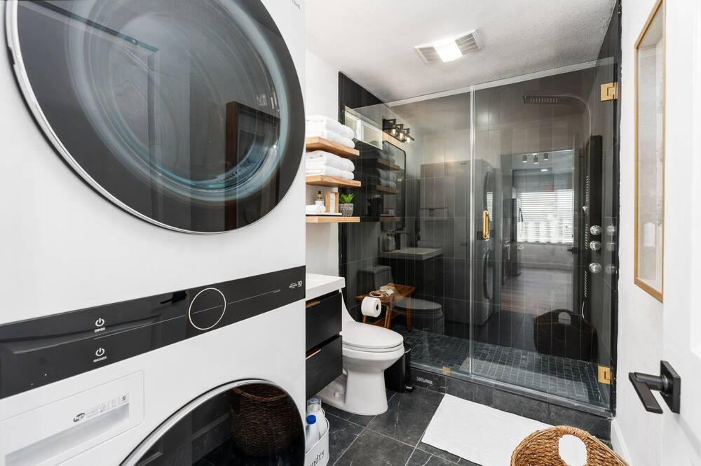 Photo of Bathroom in Madera
