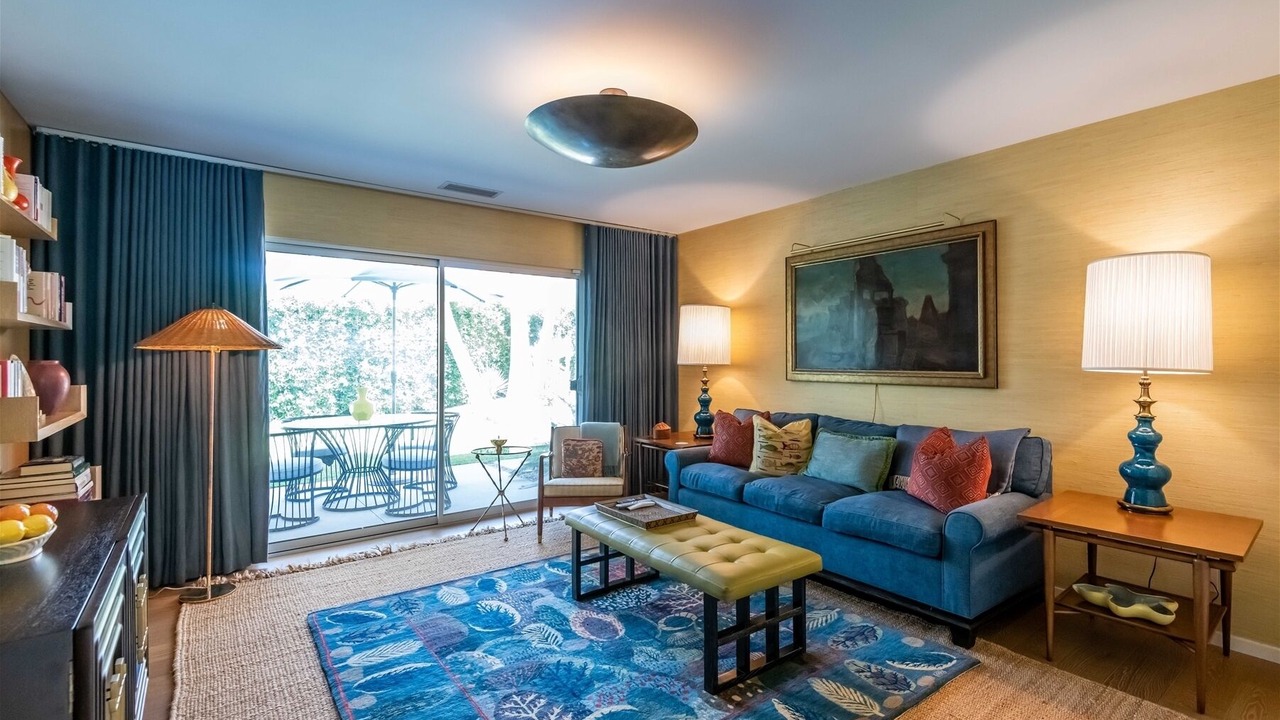 Photo of Livingroom in Indian Canyon