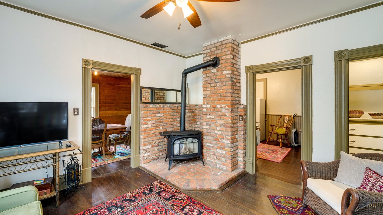 Photo of Livingroom in La Conner