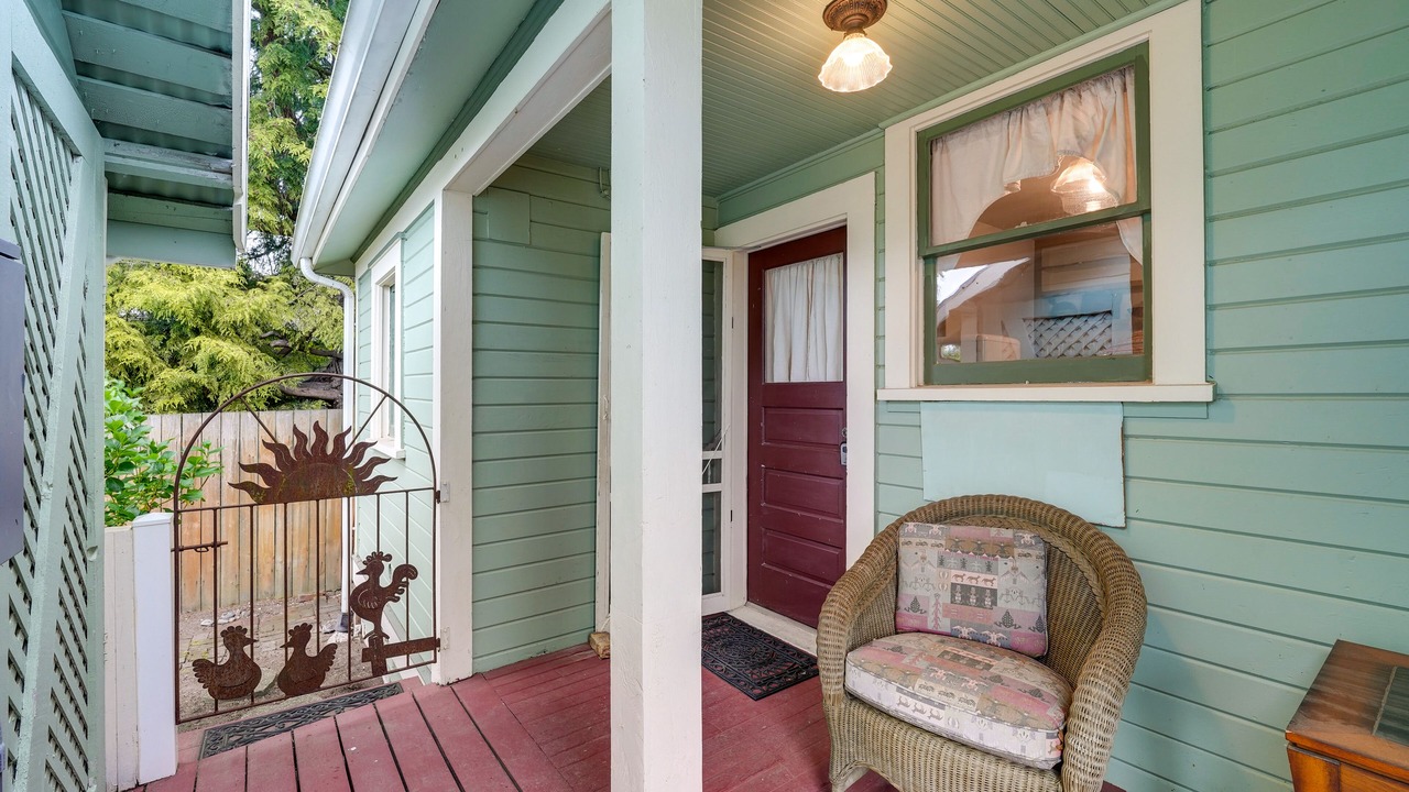 Photo of Patio Balcony in La Conner