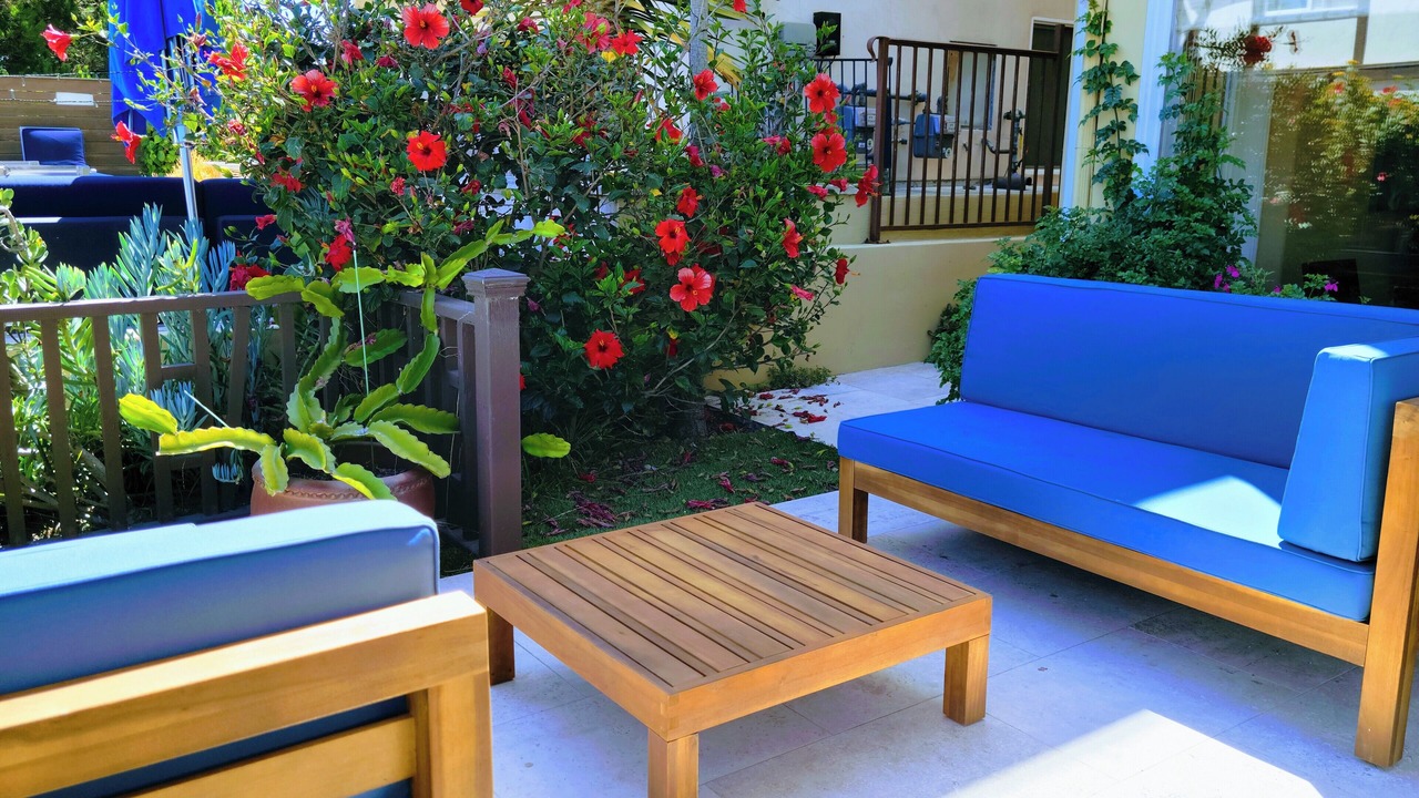 Photo of Outdoor in Gas Lamp Section