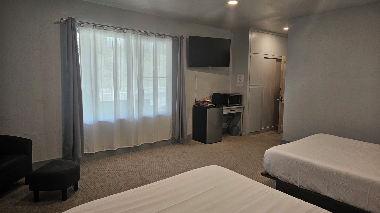 Photo of Bedroom in Mill Creek