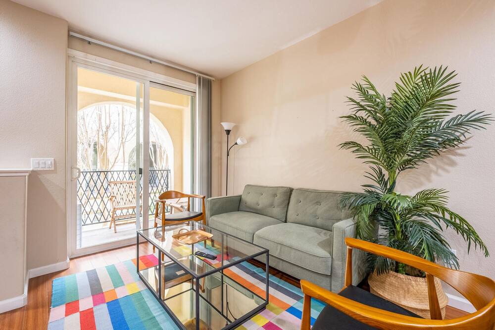 Photo of Livingroom in Milpitas