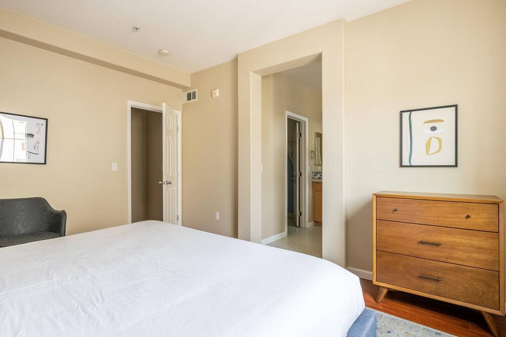 Photo of Bedroom in Milpitas