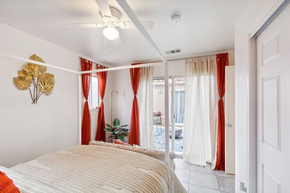 Photo of Bedroom in Desert Hot Springs