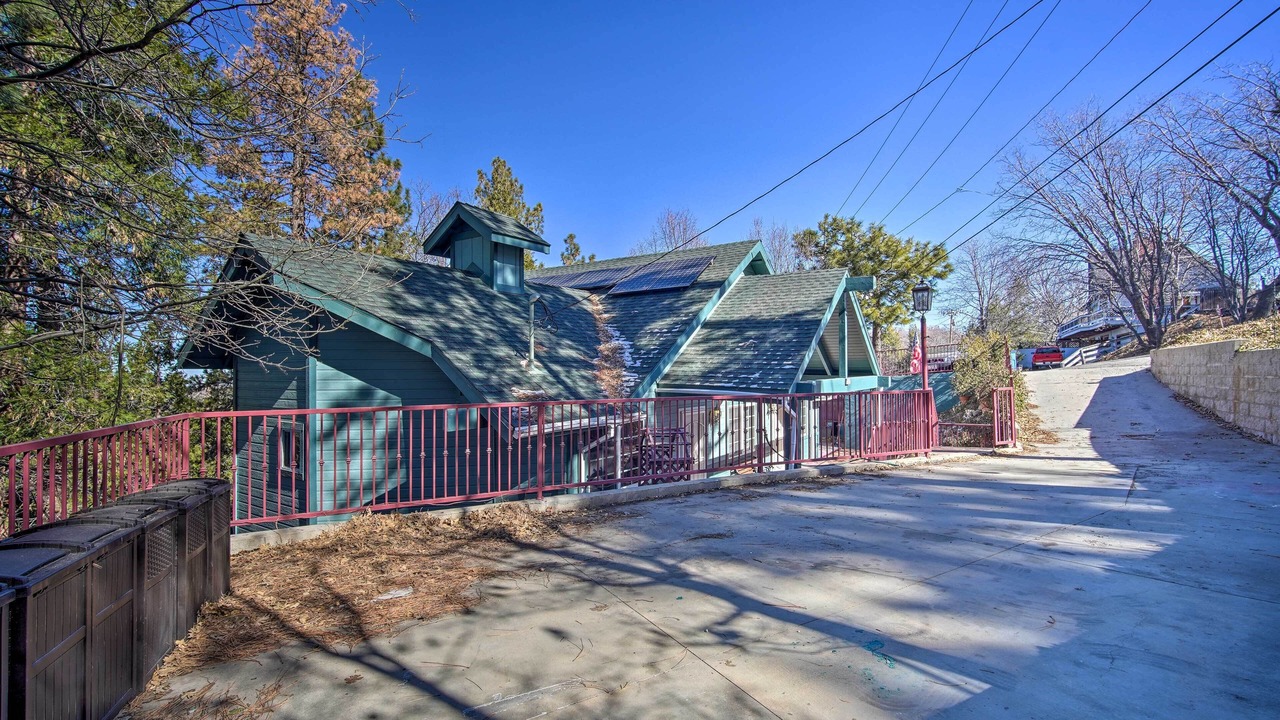 Photo of Others in Lake Arrowhead