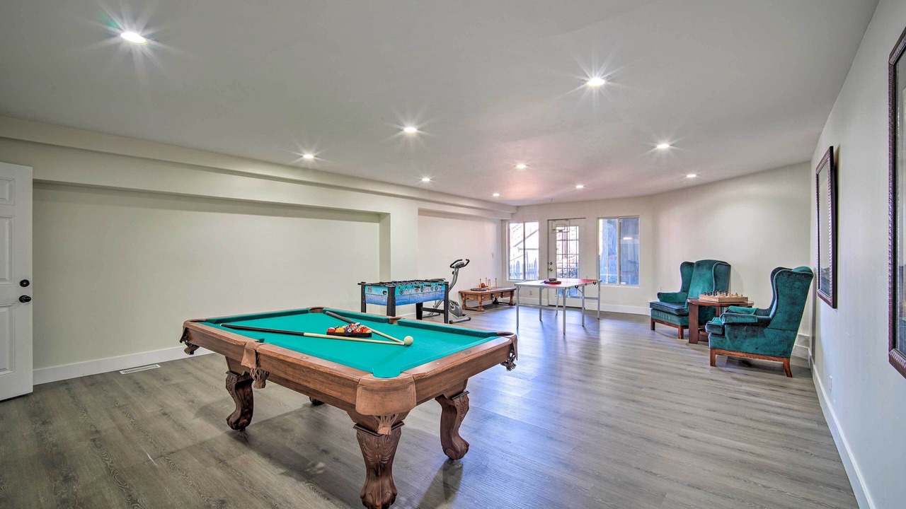 Photo of Bedroom in Lake Arrowhead