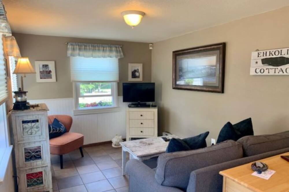 Photo of Livingroom in Long Beach