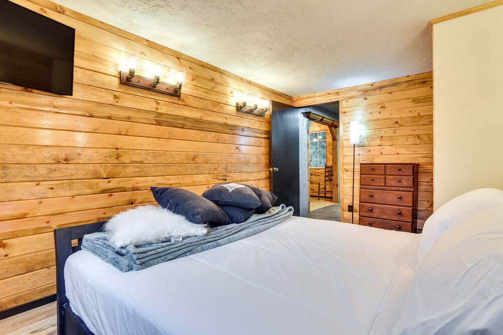 Photo of Bedroom in Sandy