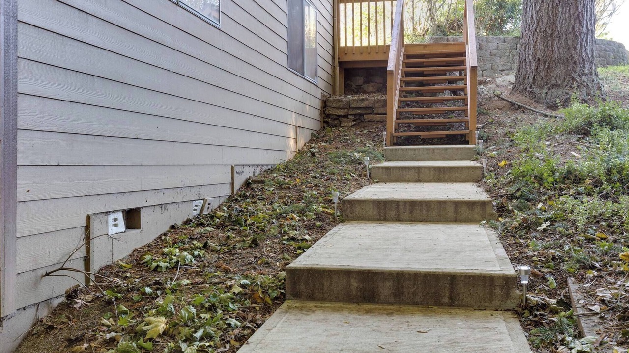 Photo of Patio Balcony in Rosemont Summit