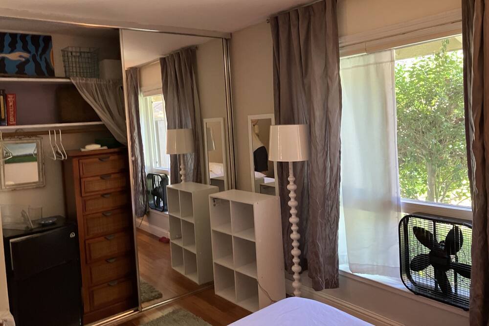 Photo of Bedroom in San Tomas