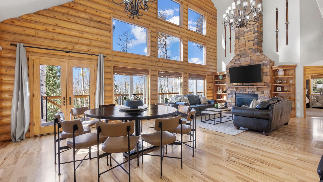 Photo of Livingroom in Steam Engine Meadows