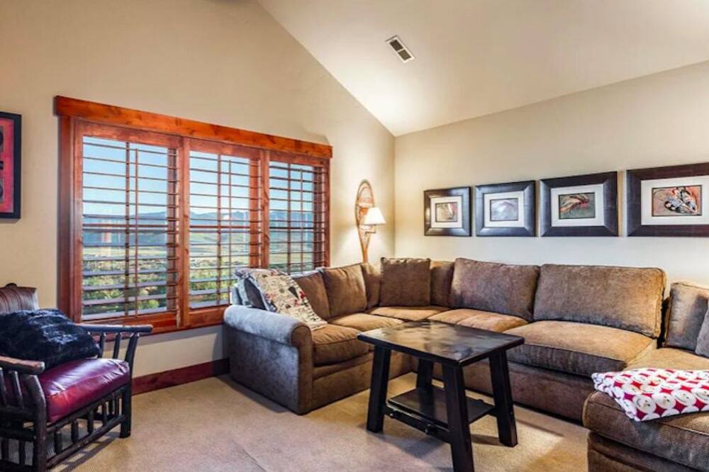 Photo of Livingroom in Park City