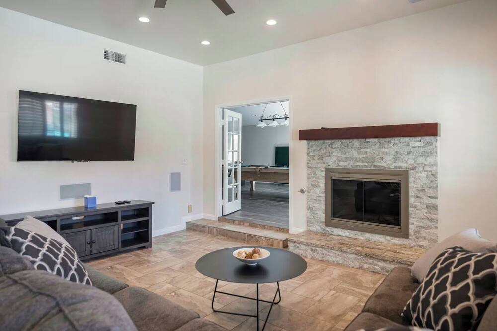 Photo of Livingroom in Paradise