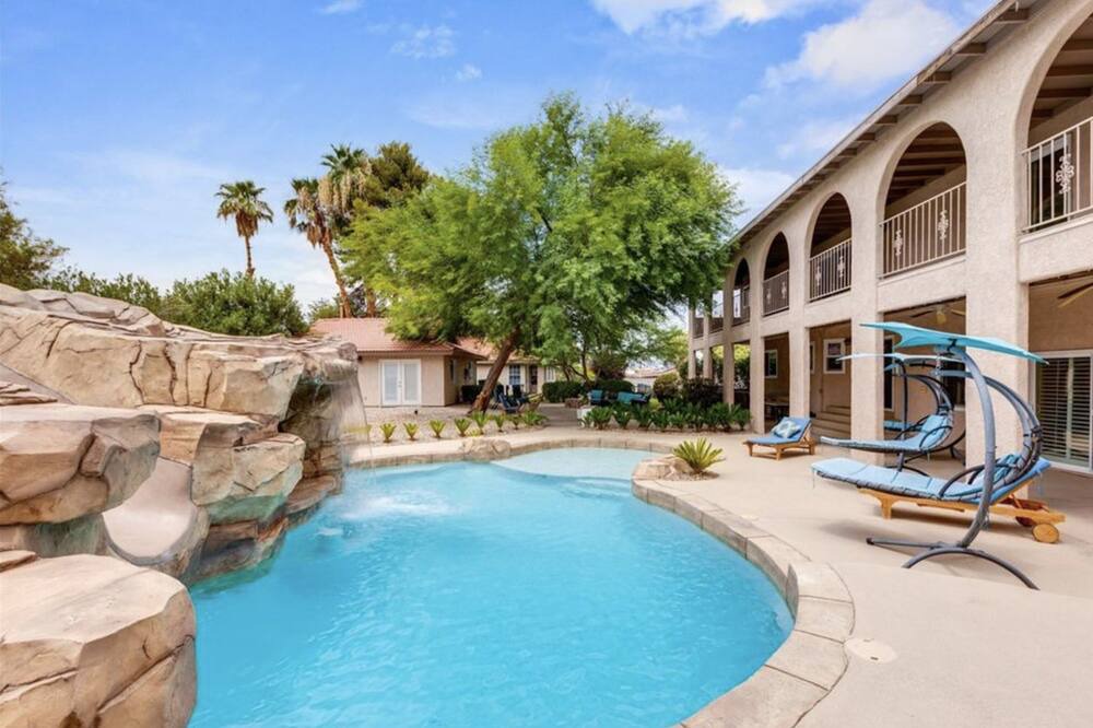 Photo of Outdoor in Paradise
