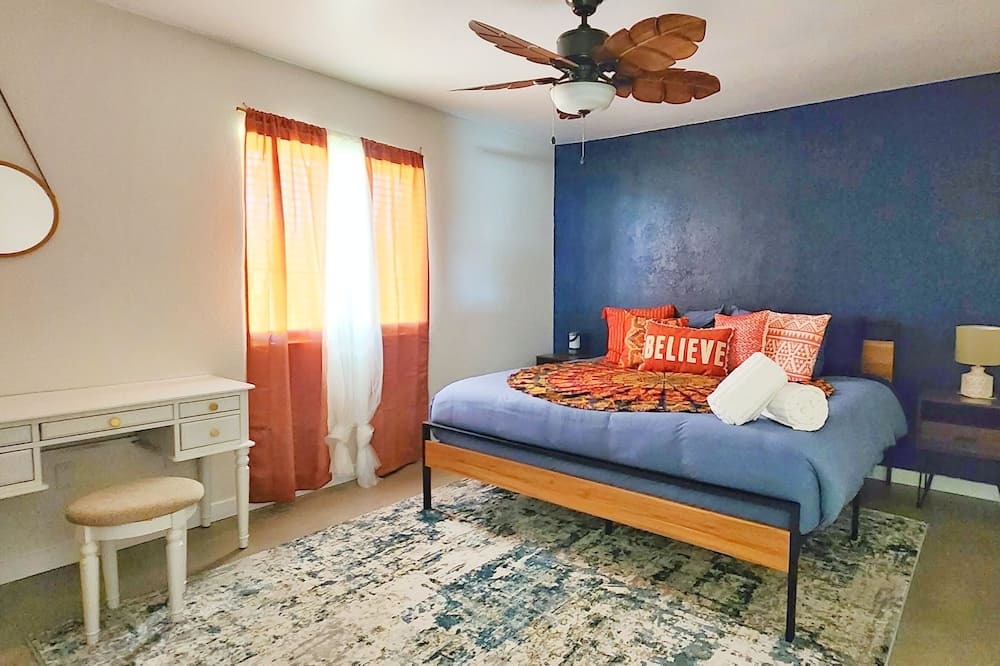 Photo of Bedroom in Joshua Tree