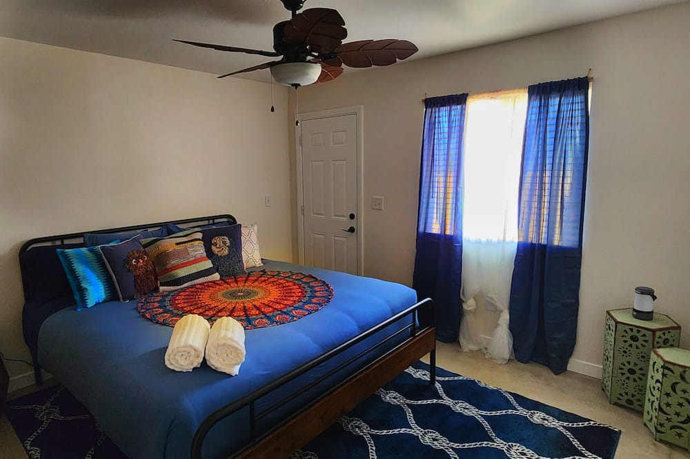 Photo of Bathroom in Joshua Tree
