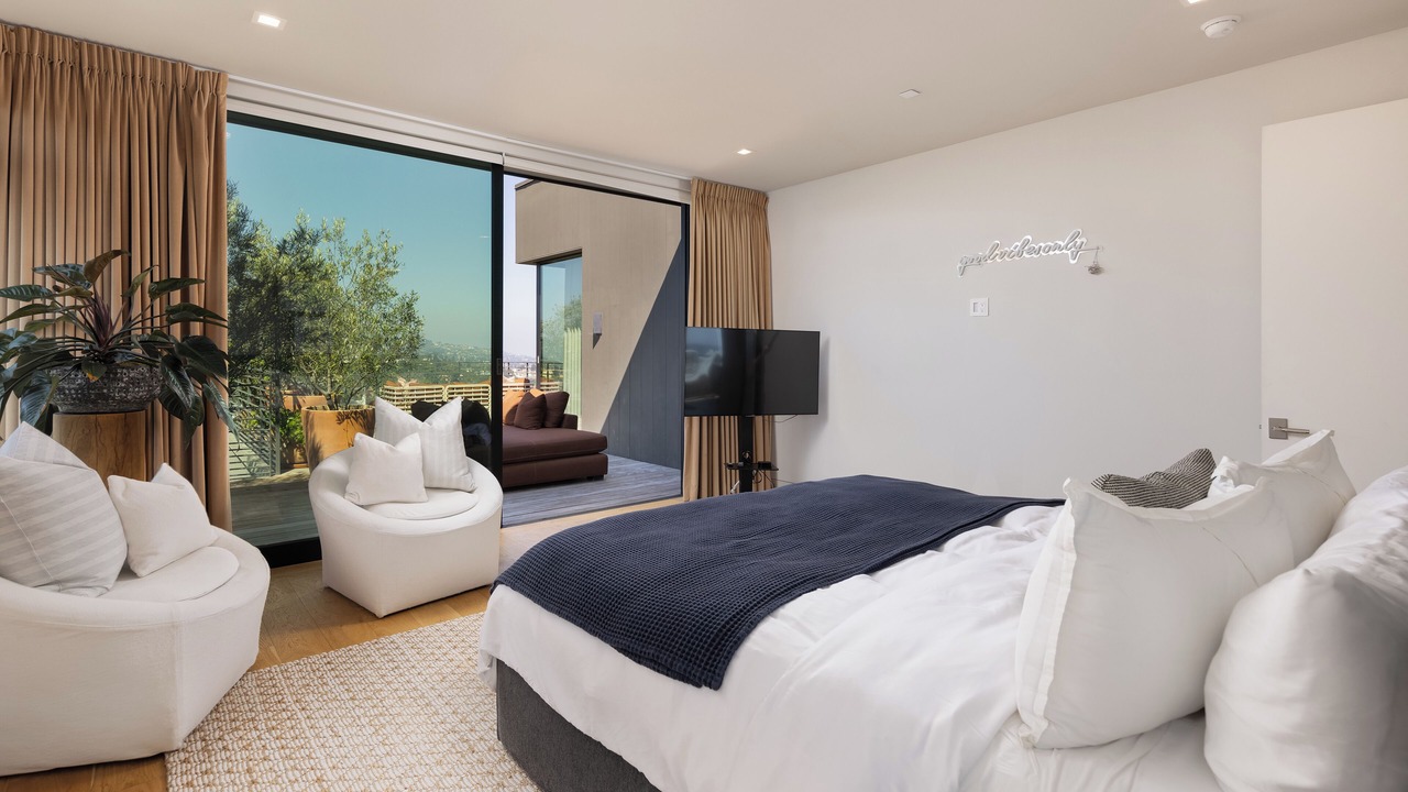 Photo of Livingroom in Bel Air