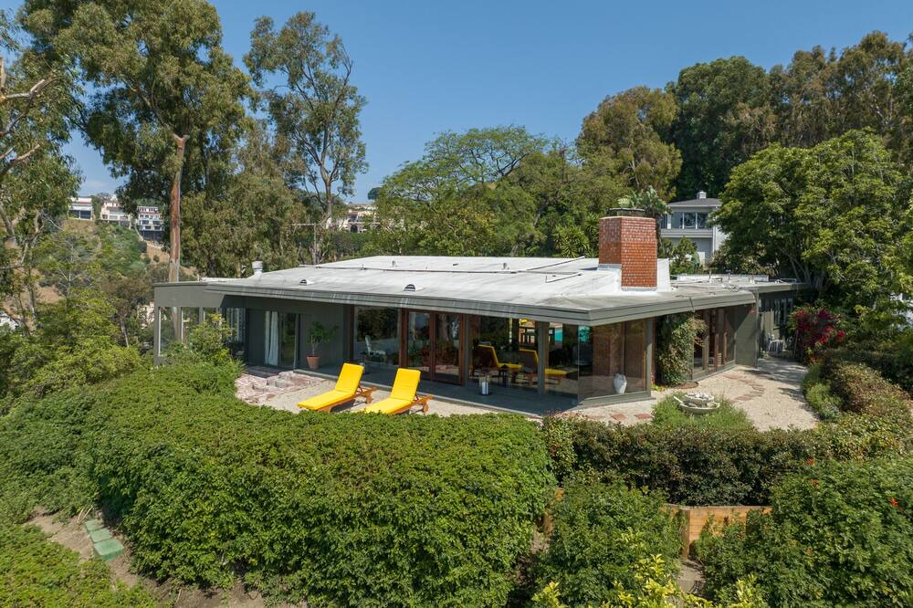 Photo of Outdoor in Beverly Glen