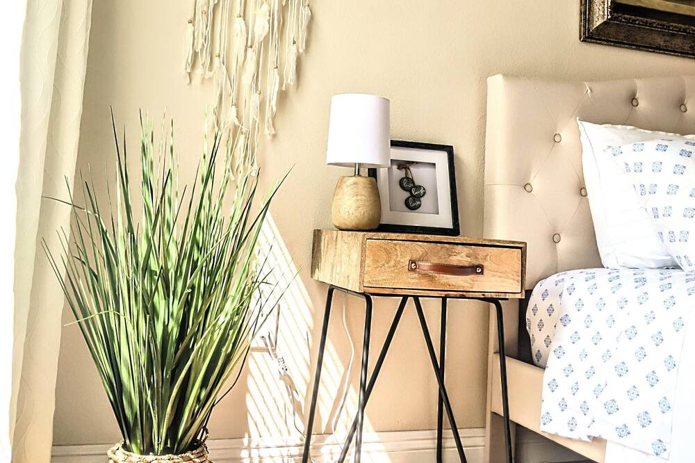 Photo of Bedroom in Serra Mesa