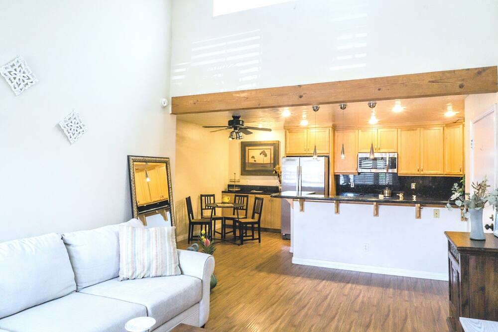 Photo of Bedroom in Serra Mesa