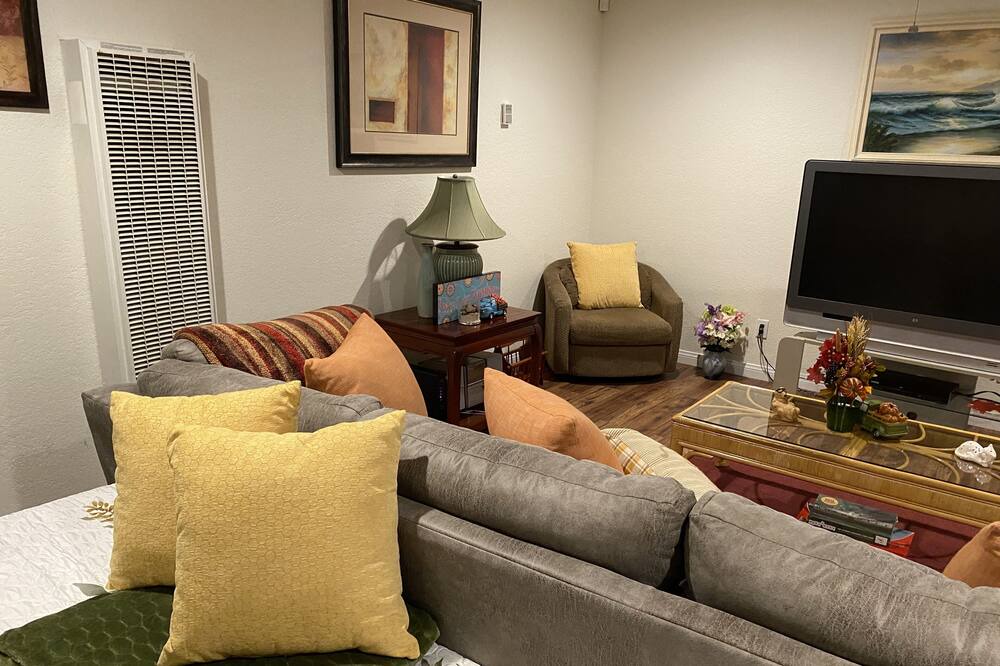 Photo of Livingroom in Mount Helix