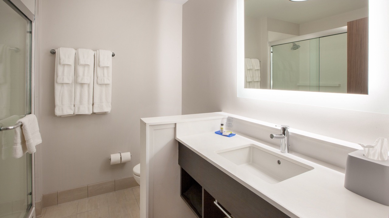 Photo of Bedroom in Bullhead City