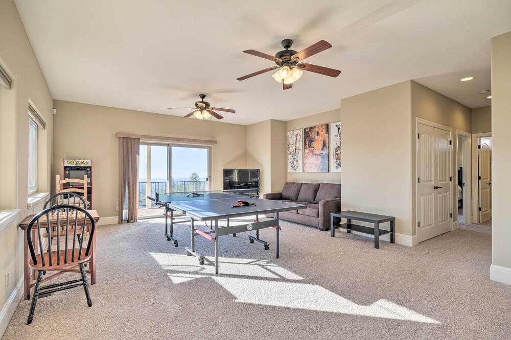 Photo of Bedroom in Forest Meadows
