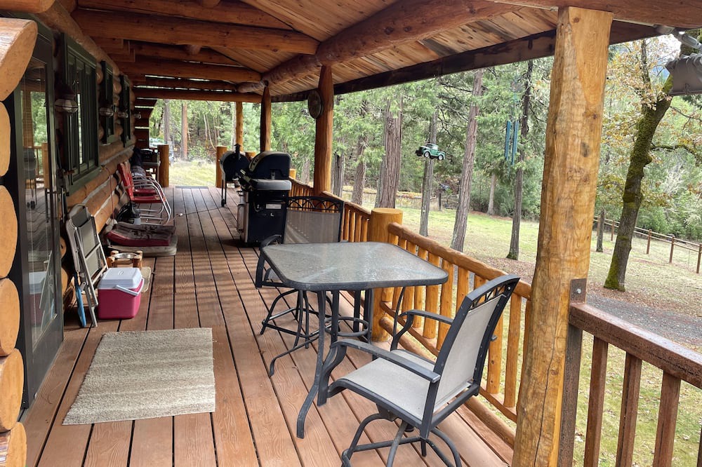 Photo of Patio Balcony in Grants Pass