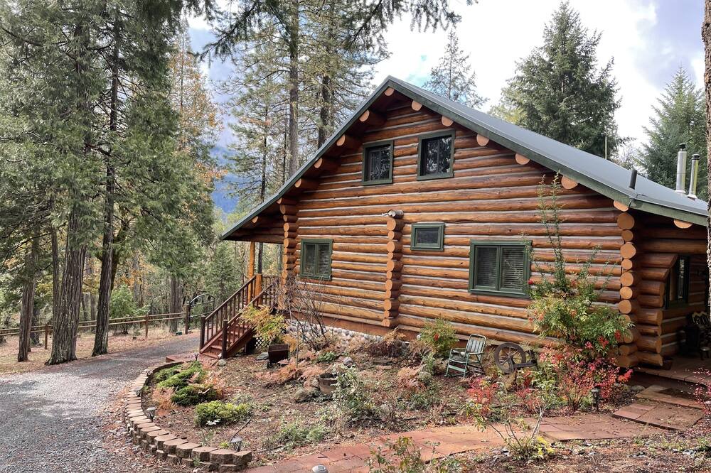 Photo of Outdoor in Grants Pass