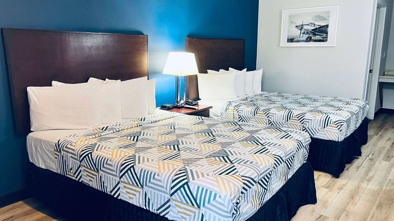 Photo of Bedroom in Ridgecrest