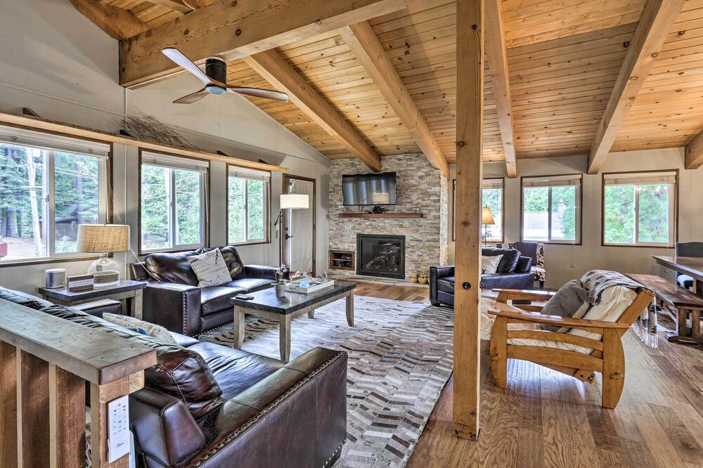 Photo of Bedroom in Tahoma