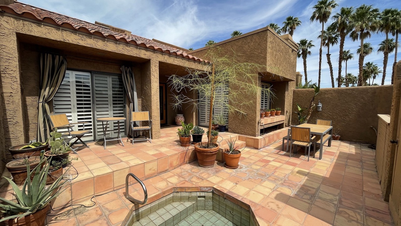 Photo of Patio Balcony in Palm Desert