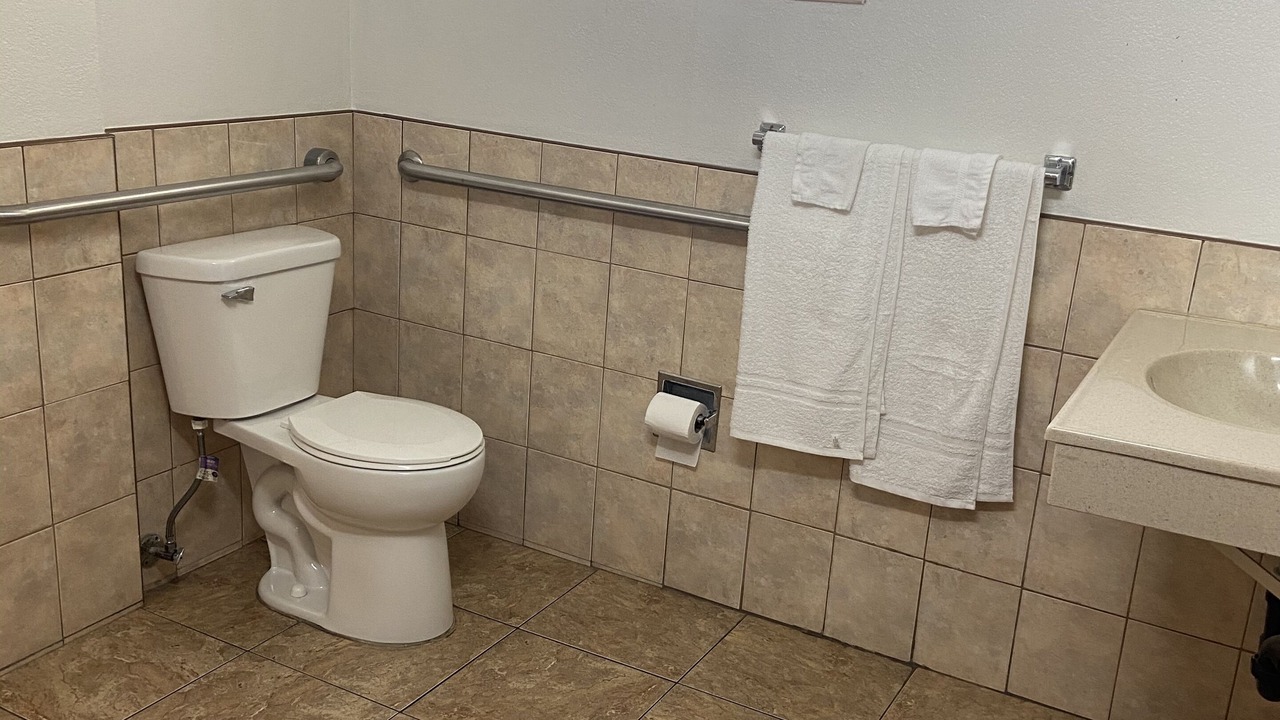 Photo of Bathroom in Mid City
