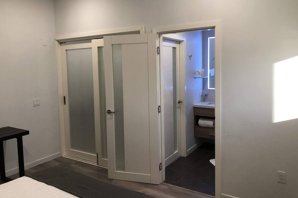 Photo of Bedroom in Downtown