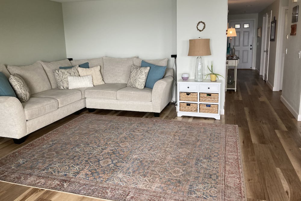 Photo of Livingroom in Brookings