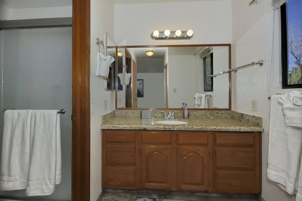 Photo of Bathroom in West Sedona