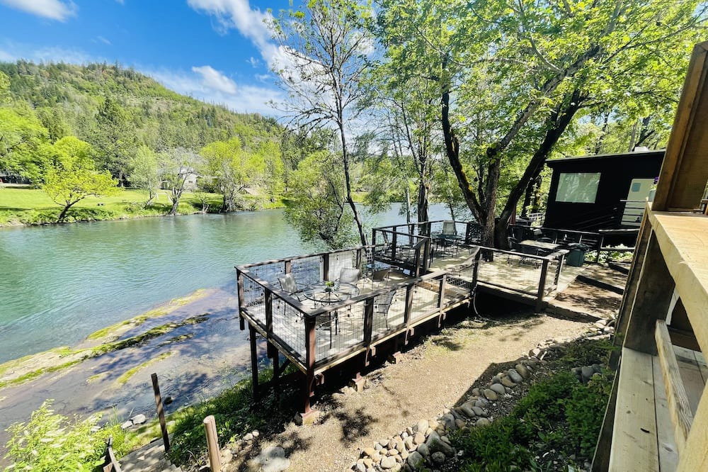 Photo of Others in Shady Cove