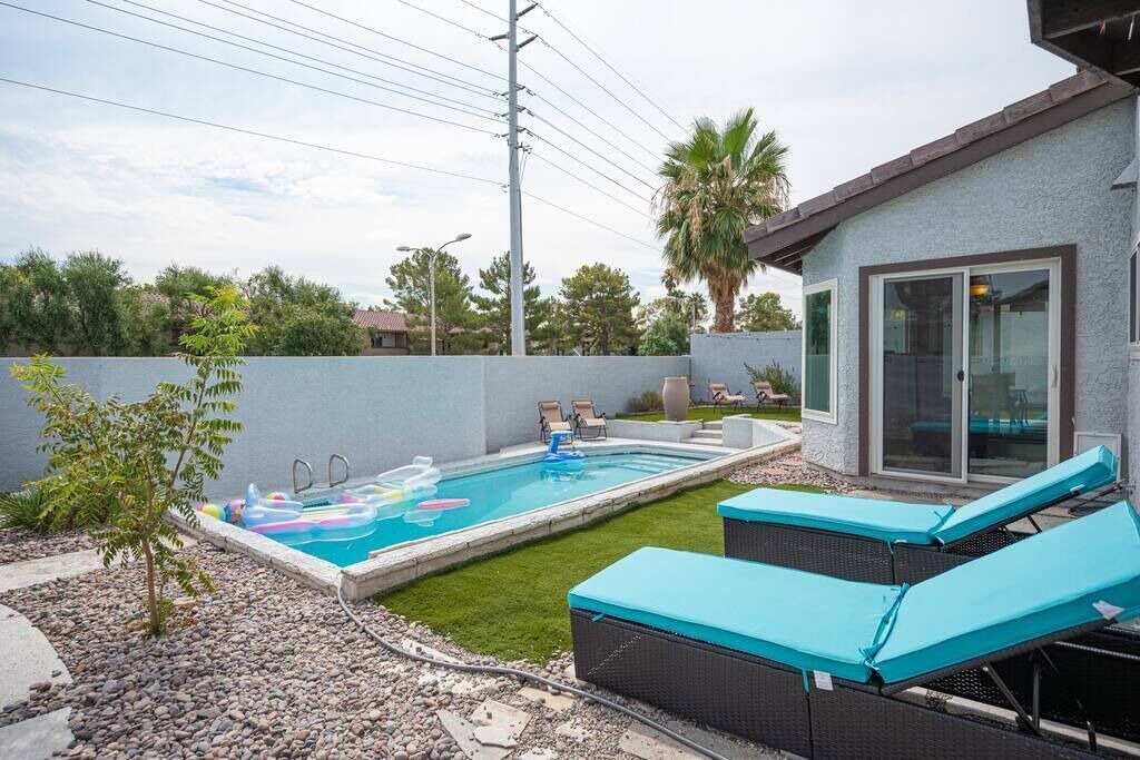 Photo of Outdoor in Green Valley North